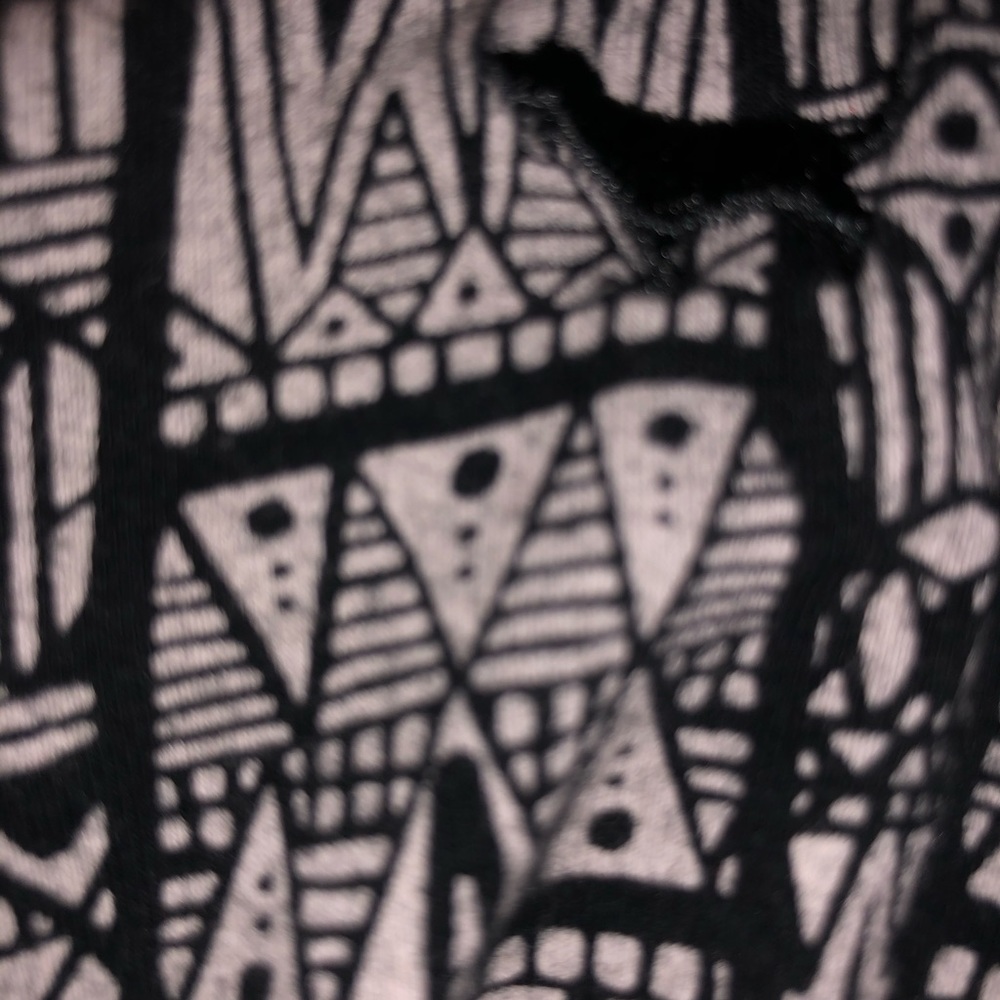 VS PINK black and white patterned leggings